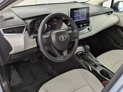 Used 2020 Toyota Corolla LE image 12