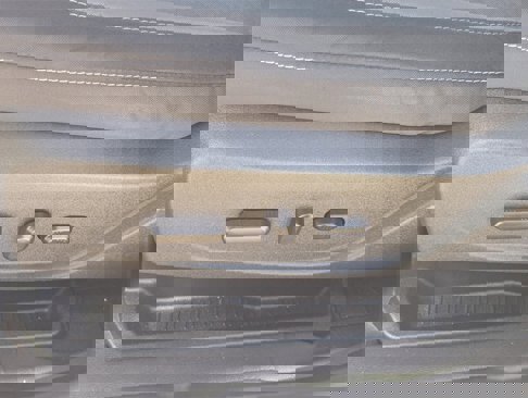 Used 2018 Ford Escape SE image 21
