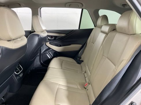 Used 2020 Subaru Outback Limited image 33