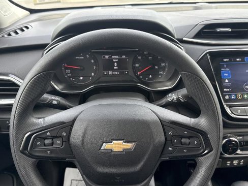 Used 2023 Chevrolet TrailBlazer LT w/ Convenience Package image 14