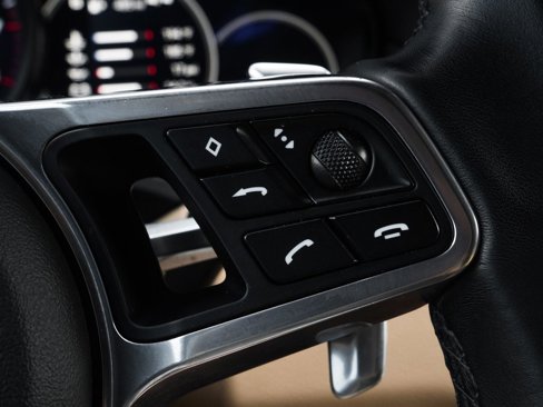 Certified 2023 Porsche Cayenne image 44