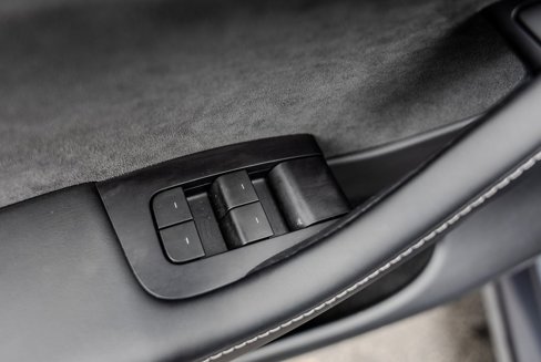 Used 2022 Tesla Model Y Performance image 15