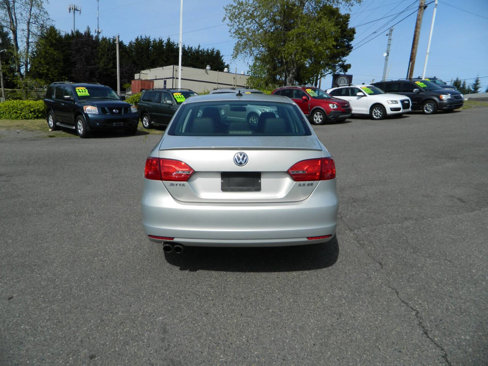 Used 2012 Volkswagen Jetta SE image 6