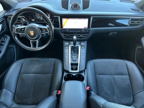 Used 2021 Porsche Macan S image 6