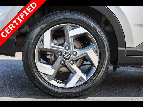 Certified 2023 Hyundai Venue SEL image 8