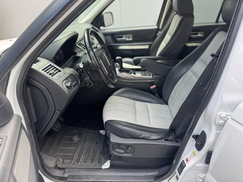 Used 2013 Land Rover Range Rover Sport Supercharged image 13
