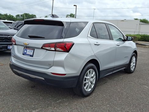Used 2022 Chevrolet Equinox LT image 11
