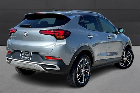 Used 2023 Buick Encore GX Select image 2