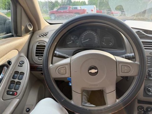 Used 2005 Chevrolet Malibu LS w/ Preferred Equipment Group image 20