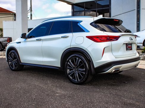 Used 2021 INFINITI QX50 Luxe w/ Appearance Package image 4