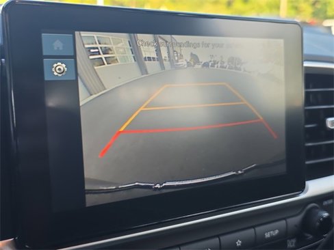 New 2025 Hyundai Venue SE image 23