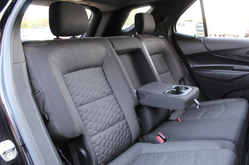 Used 2018 Chevrolet Equinox LT image 14