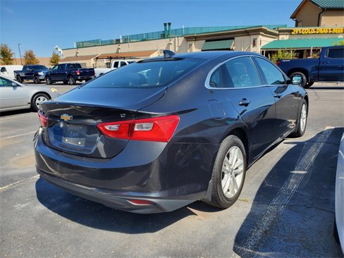 Used 2016 Chevrolet Malibu LT image 4