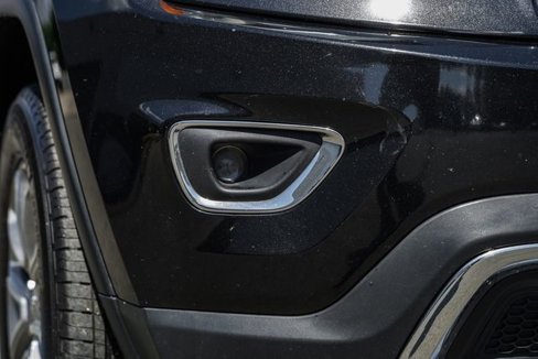 Used 2016 Jeep Grand Cherokee Limited w/ Trailer Tow Group IV image 16