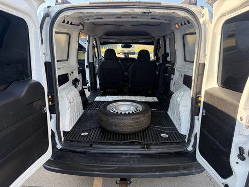 Used 2016 RAM ProMaster City Tradesman image 11