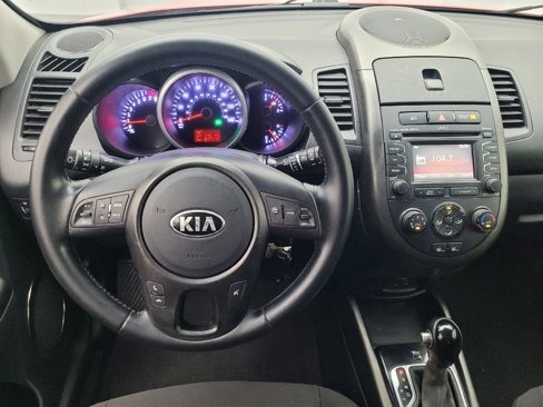 Used 2013 Kia Soul ! image 22
