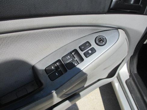 Used 2013 Kia Optima LX w/ Convenience Pkg image 24