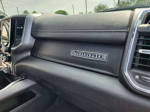Used 2024 RAM 1500 Laramie image 25