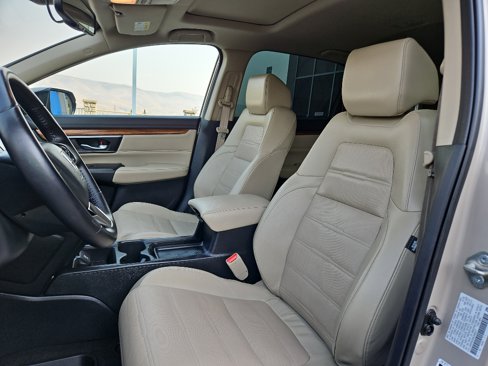 Used 2018 Honda CR-V Touring image 11