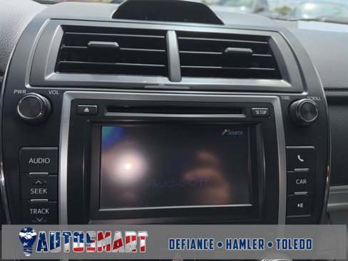 Used 2013 Toyota Camry LE image 25