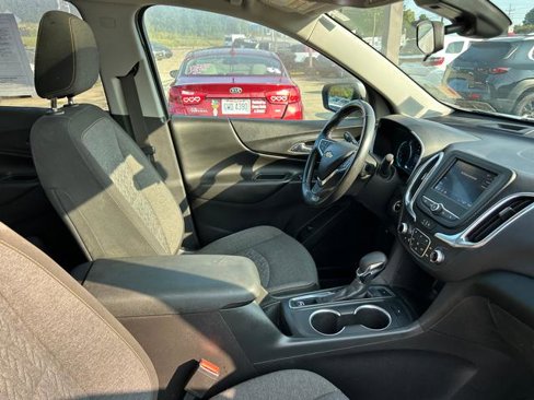 Used 2022 Chevrolet Equinox LT image 23