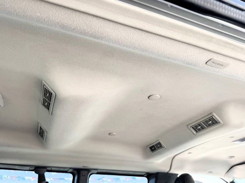 Used 2019 Chevrolet Express 3500 LT w/ LT Preferred Equipment Group image 18