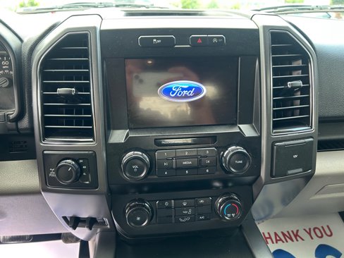 Used 2019 Ford F150 XLT image 36