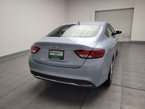 Used 2015 Chrysler 200 Limited w/ Convenience Group image 7