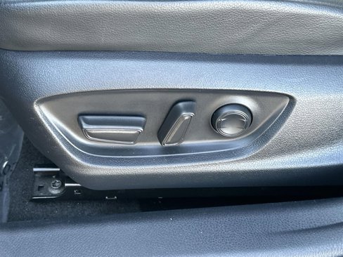 Used 2023 Toyota Camry SE image 22