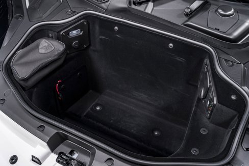 Used 2024 Lamborghini Revuelto image 44