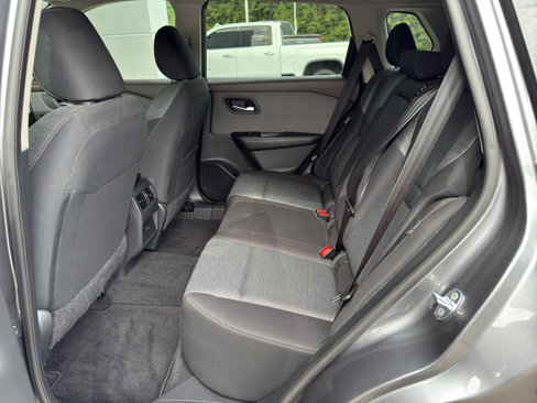 Used 2023 Nissan Rogue SV image 14
