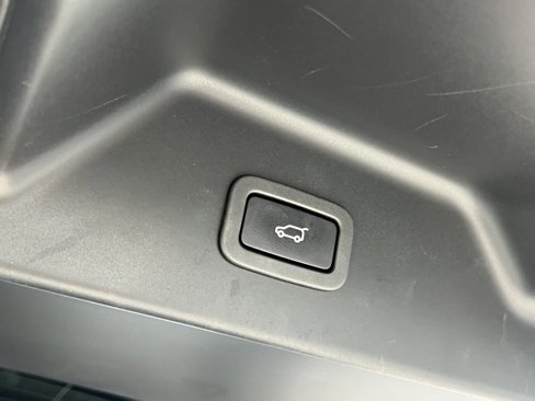 Used 2015 Land Rover Range Rover Long Wheelbase Autobiography image 20