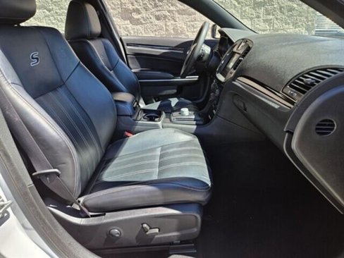 Used 2022 Chrysler 300 S image 20