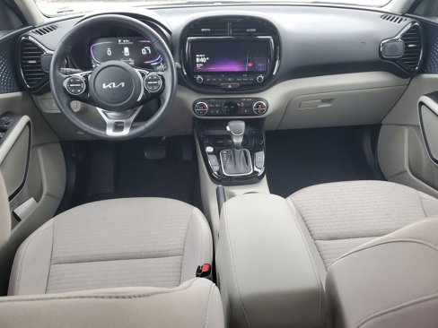 Used 2023 Kia Soul EX image 21