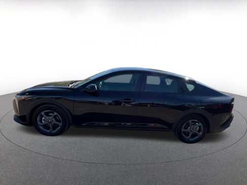 Used 2025 Kia K4 LXS image 9