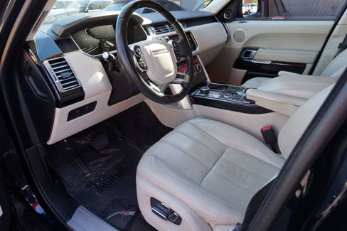 Used 2014 Land Rover Range Rover HSE image 18