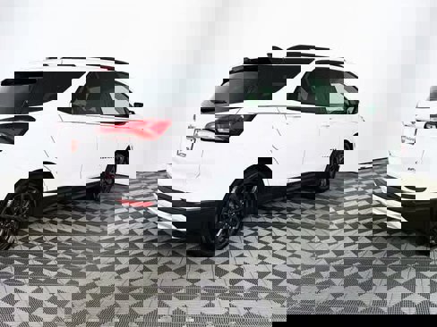 Used 2024 Chevrolet Equinox RS image 9