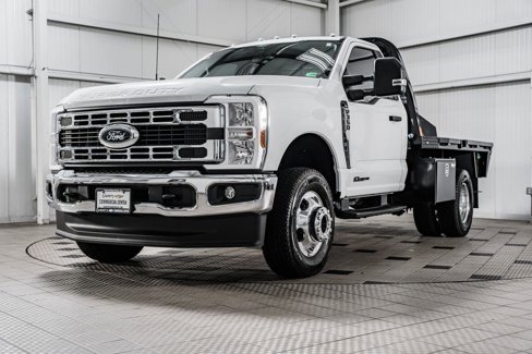Used 2024 Ford F350 XL w/ Snow Plow Prep Package image 4