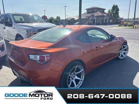 Used 2014 Scion FR-S image 3
