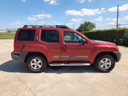 Used 2013 Nissan Xterra S w/ Value Package image 4