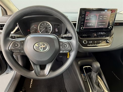 Used 2020 Toyota Corolla LE image 22