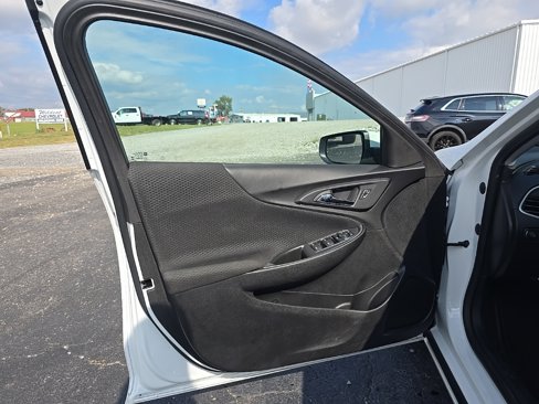 Used 2024 Chevrolet Malibu LT image 11