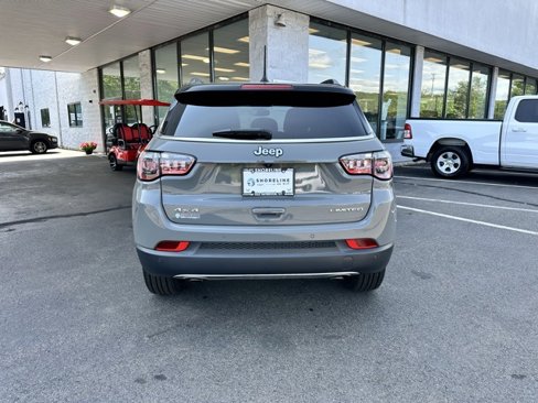 Used 2023 Jeep Compass Limited w/ Sun and Sound Group image 6