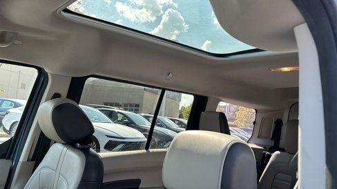 Used 2019 Ford Transit Connect Titanium w/ Titanium Premium Package image 24