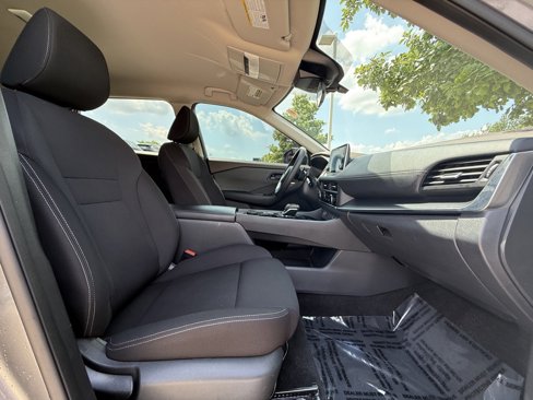 Certified 2023 Nissan Rogue S image 31