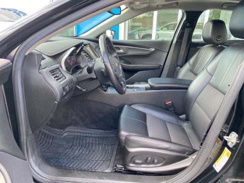 Used 2016 Chevrolet Impala LT image 12