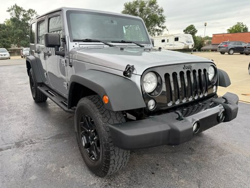 Used 2014 Jeep Wrangler Unlimited Sport image 11