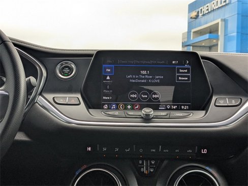 Used 2022 Chevrolet Blazer LT image 18