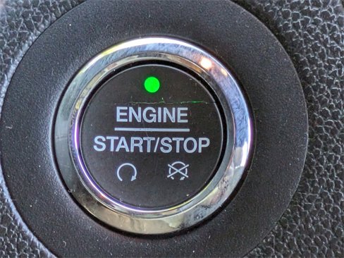Used 2018 Ford Explorer XLT w/ Equipment Group 201A image 28