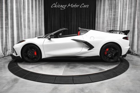 Used 2021 Chevrolet Corvette Stingray Coupe w/ 1LT image 30